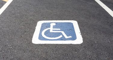 Handicap Placard vs. Handicap License Plates: Which is Right for You in Louisiana?