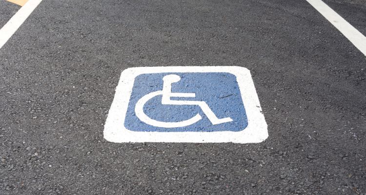 Handicap Placard vs. Handicap License Plates: Which is Right for You in Louisiana?